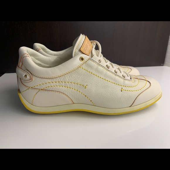 Louis Vuitton sneakers - Picture 3 of 4